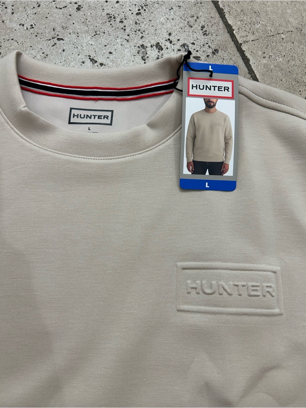 NWT Hunter Men's Sweatshirt tan - Picture 4 of 10